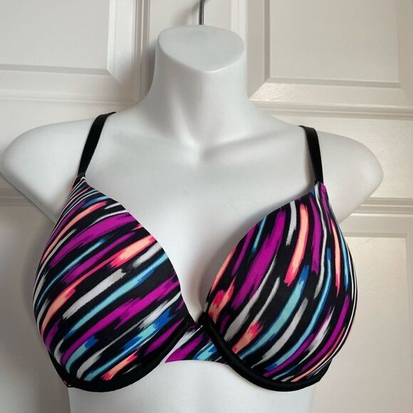 Pink Victoria's Secret Wear Everywhere Push Up Bra 34D - Picture 1 of 13